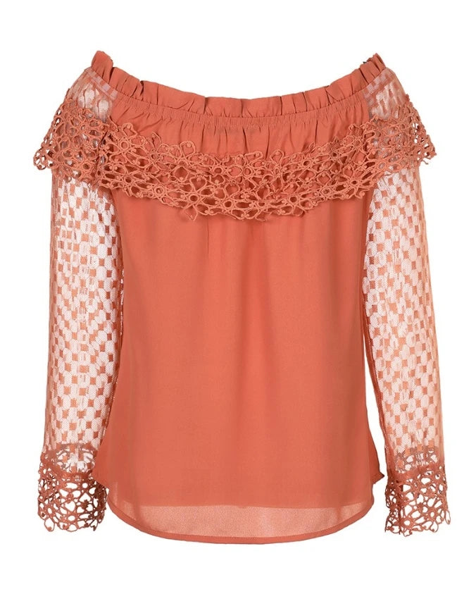 Blusa de mujer con hombros descubiertos de encaje de guipur