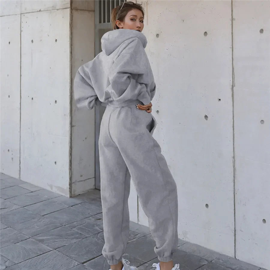 Conjunto deportivo de dos piezas para mujer
