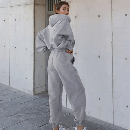 Conjunto deportivo de dos piezas para mujer